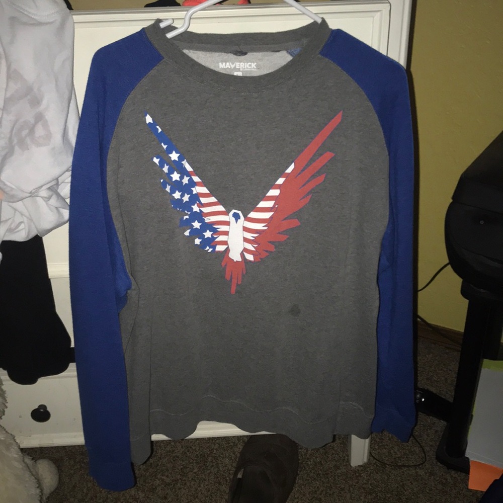 a crew neck